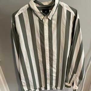 H&M Men's Casual Green and White Striped Shirt